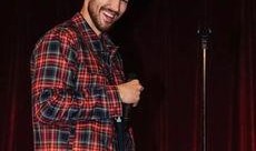 网红男博主吃瓜,带你领略幕后真相